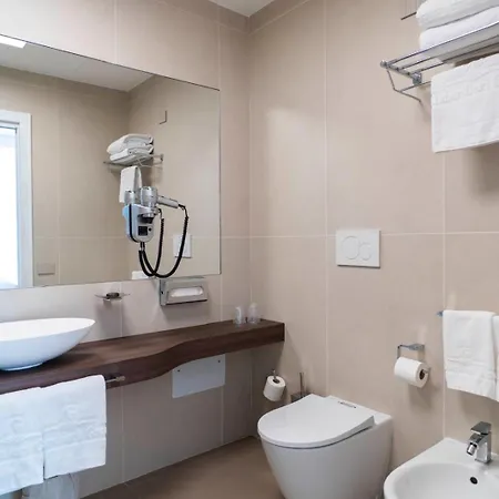 לינה וארוחת בוקר 4rooms